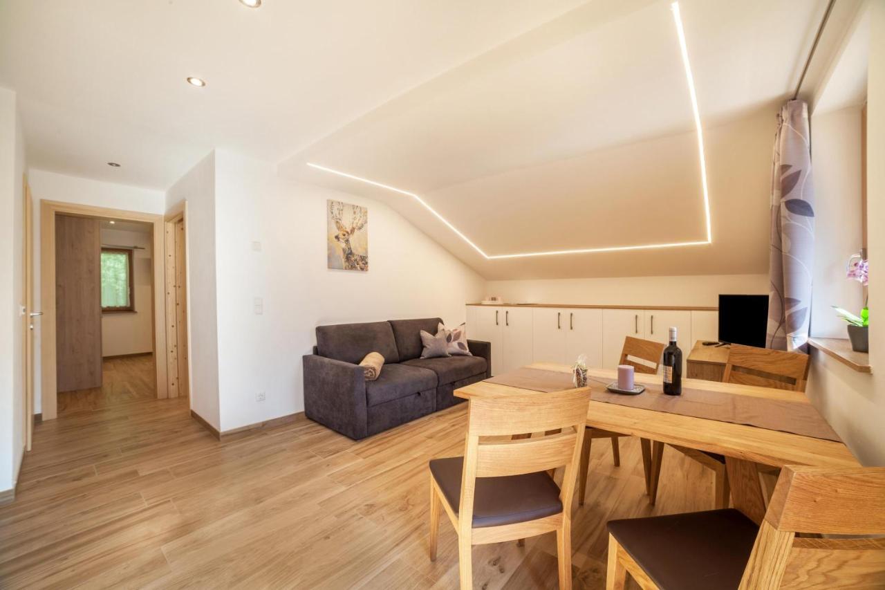 Innergasserhof Ferienwohnung Enzian San Martino In Passiria  Exterior photo